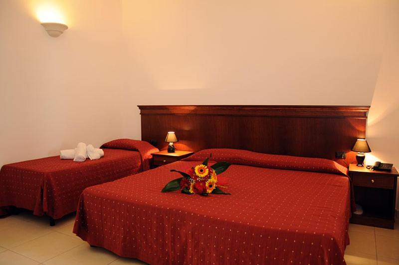 Agri Hotel Conte Salentino Sant Isidoro  Kültér fotó