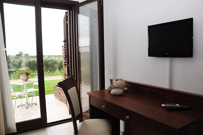 Agri Hotel Conte Salentino Sant Isidoro  Kültér fotó